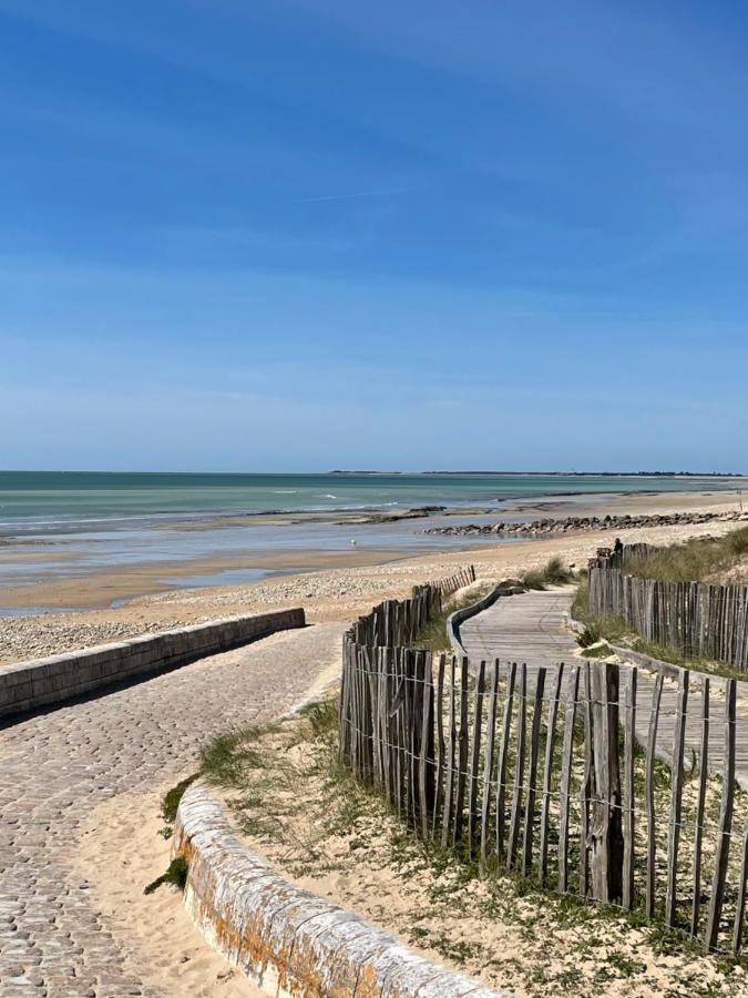 Maison avec spa idéalement placée au bois plage Le Bois-Plage-en-Ré Exterior foto